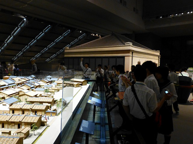 江戸東京博物館のようす