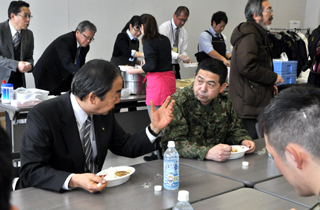 スケートまつり支援隊慰問昼食会