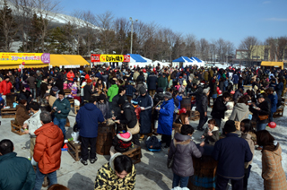 写真：スケートまつり会場