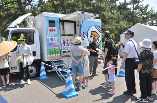 福祉トイレカー愛称決定